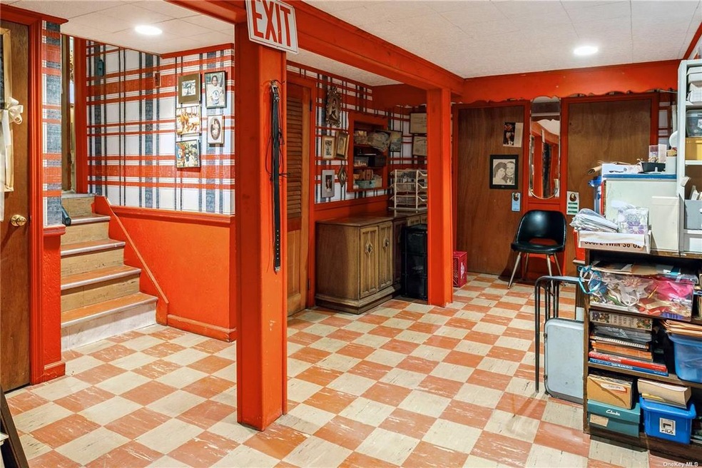 1051 Furth Rd, Valley Stream, NY 11581 - photo 1