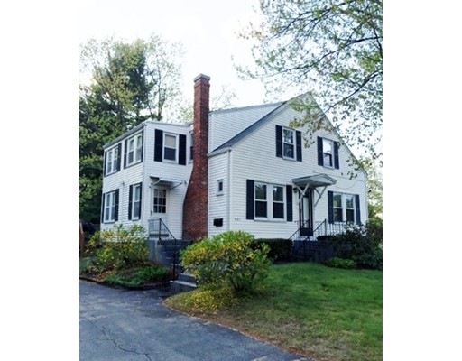 543 Shea St, Fitchburg, MA 01420 - photo 1