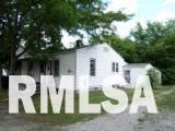708 N Mill St, Harrisburg, IL 62946 - photo 1