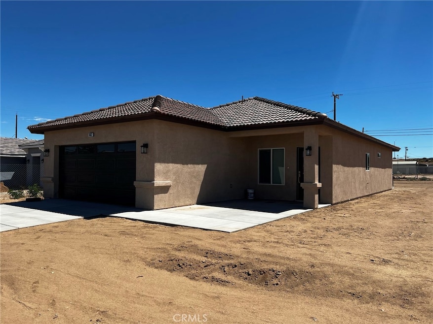 16507 Juniper St, Hesperia, CA 92345 - photo 1