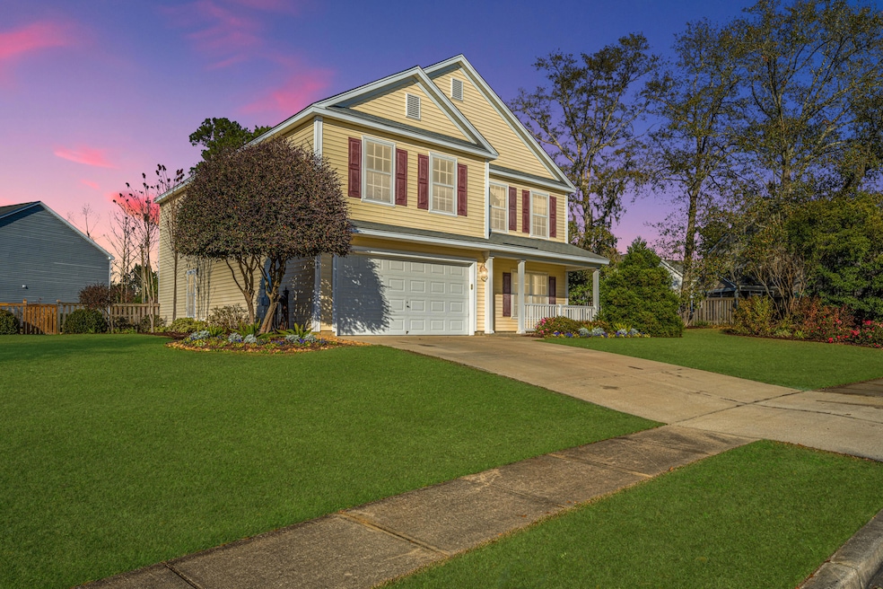 1048MossGroveDr01