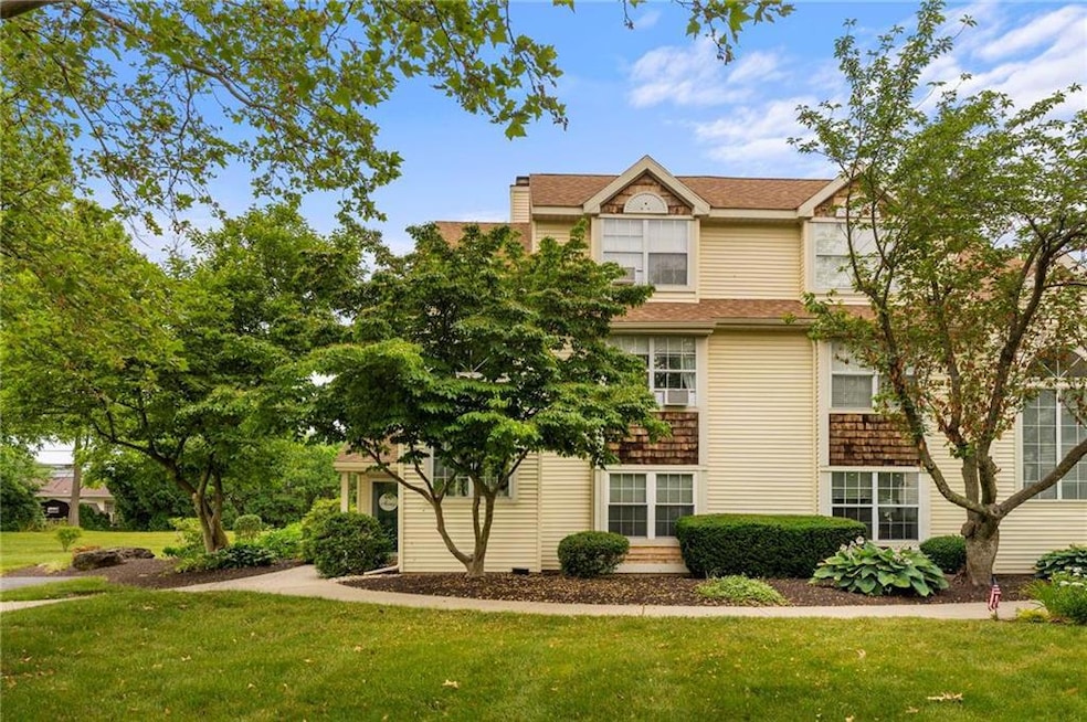 7356 Sauerkraut Ln unit B, MacUngie, PA 18062 - photo 1