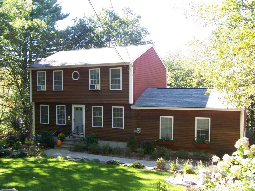 15 Deep Woods Dr, Charlestown, RI 02813 - photo 1