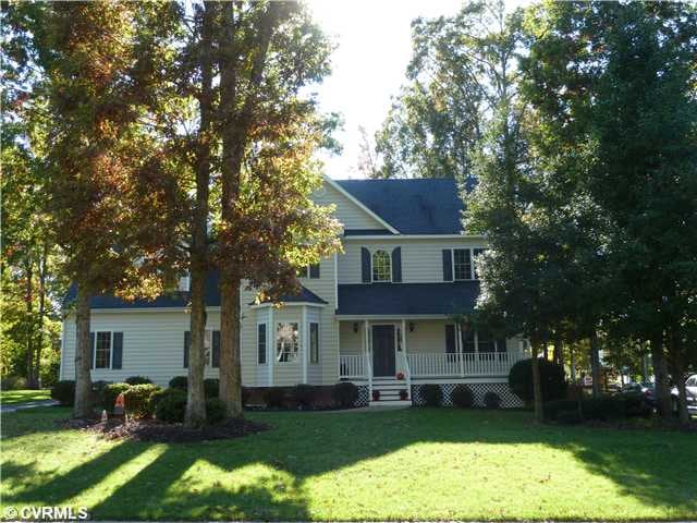 Exterior Front - Beautiful professionally landscap