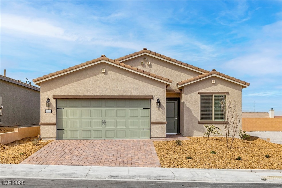 2739 Avril Point St, Las Vegas, NV 89156 - photo 1