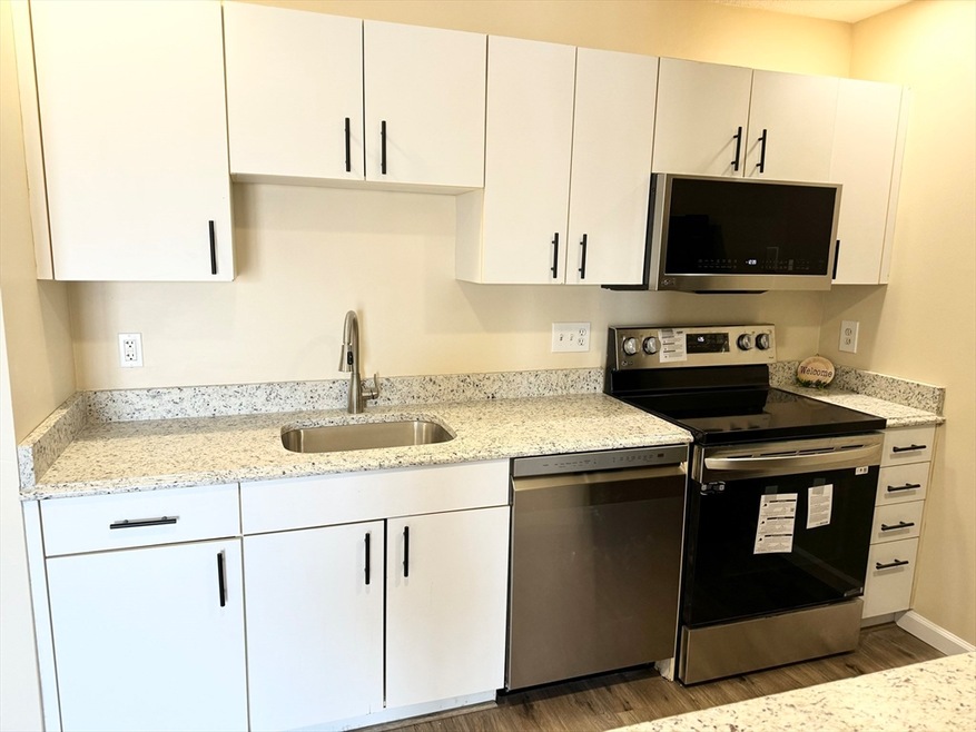 336 Adams St unit 17, Dorchester, MA 02122 - photo 1