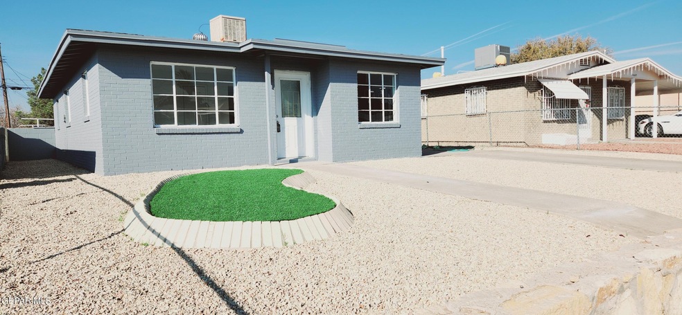 1067 Gloria St, El Paso, TX 79907 - photo 1