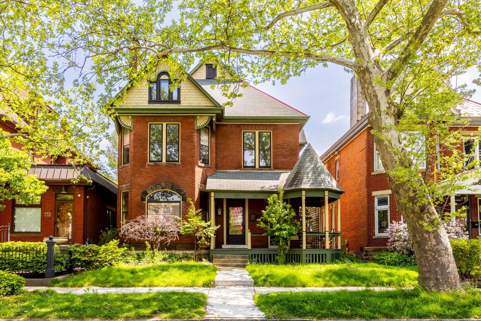 746 Neil Ave unit 748, Columbus, OH 43215 - photo 1