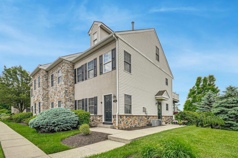 1803 Chateau Place unit D, Easton, PA 18045 - photo 1