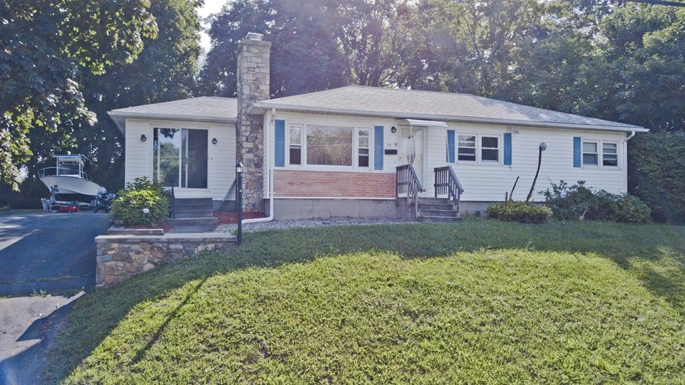 34 Glenn St, Three Rivers, MA 01080 - photo 1