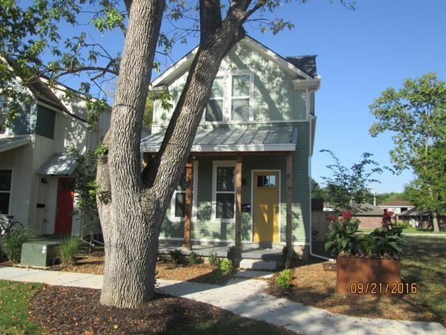 608 NW B St, Bentonville, AR 72712 - photo 1