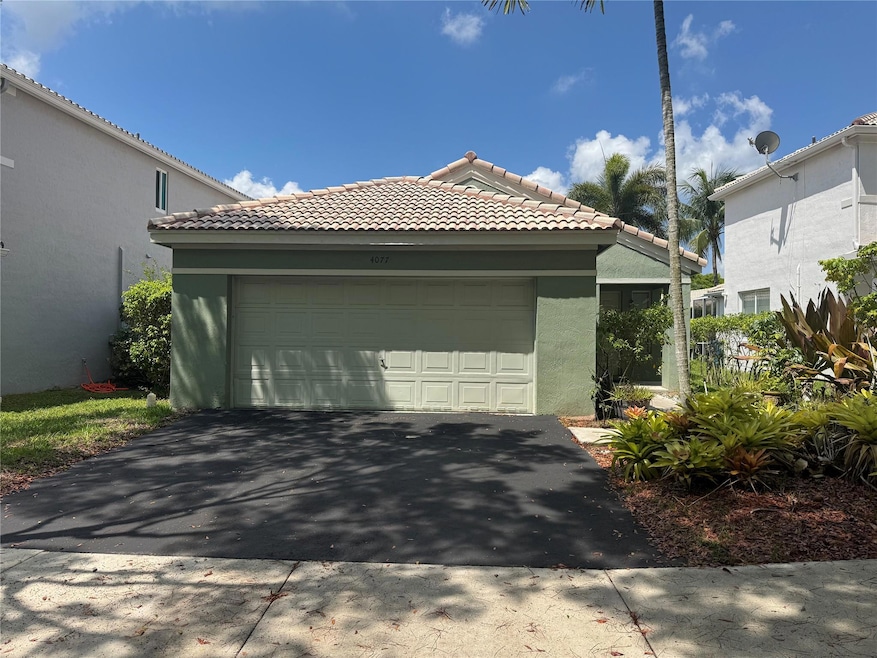 4077 Pine Ridge Ln, Weston, FL 33331 - photo 1