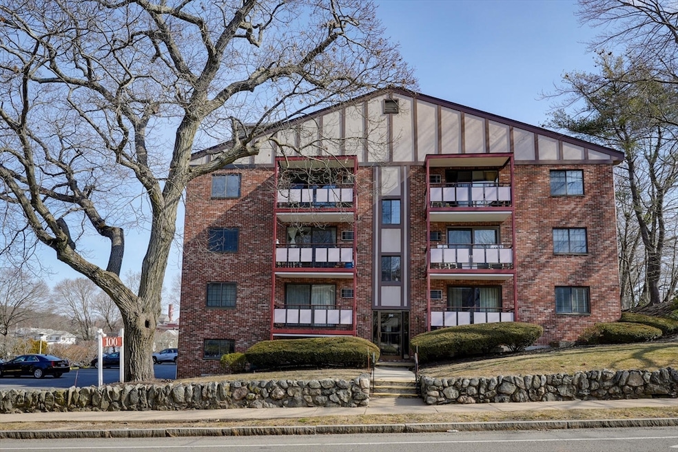 Sold $575,000 • Co-Listing Agent