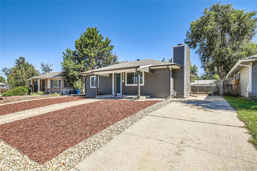 2084 Havana St, Aurora, CO 80010 - photo 1