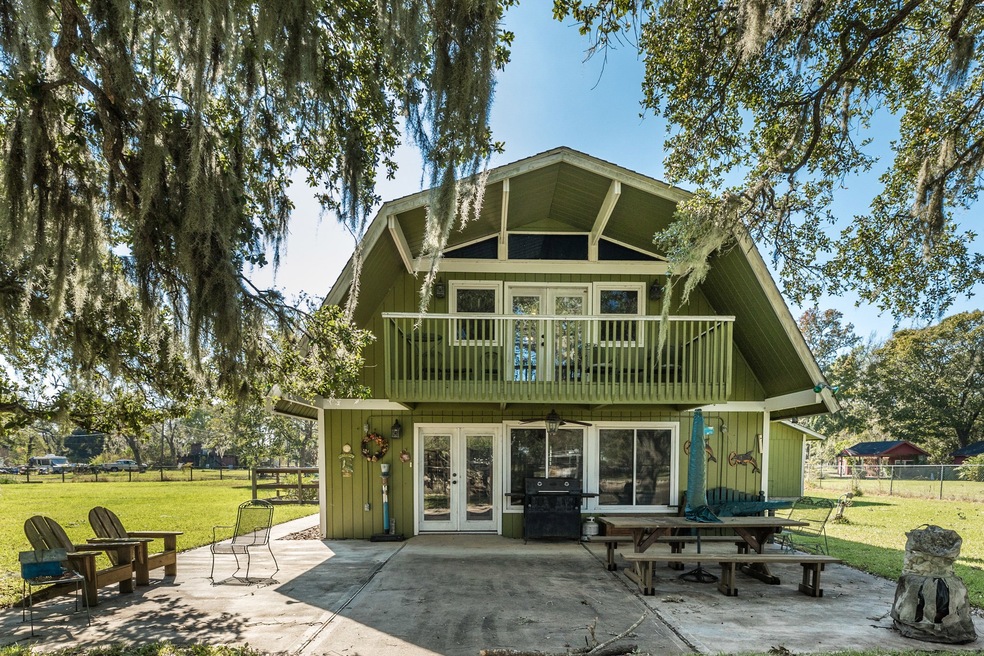 4924 Wells Rd, Brazoria, TX 77422 - photo 1