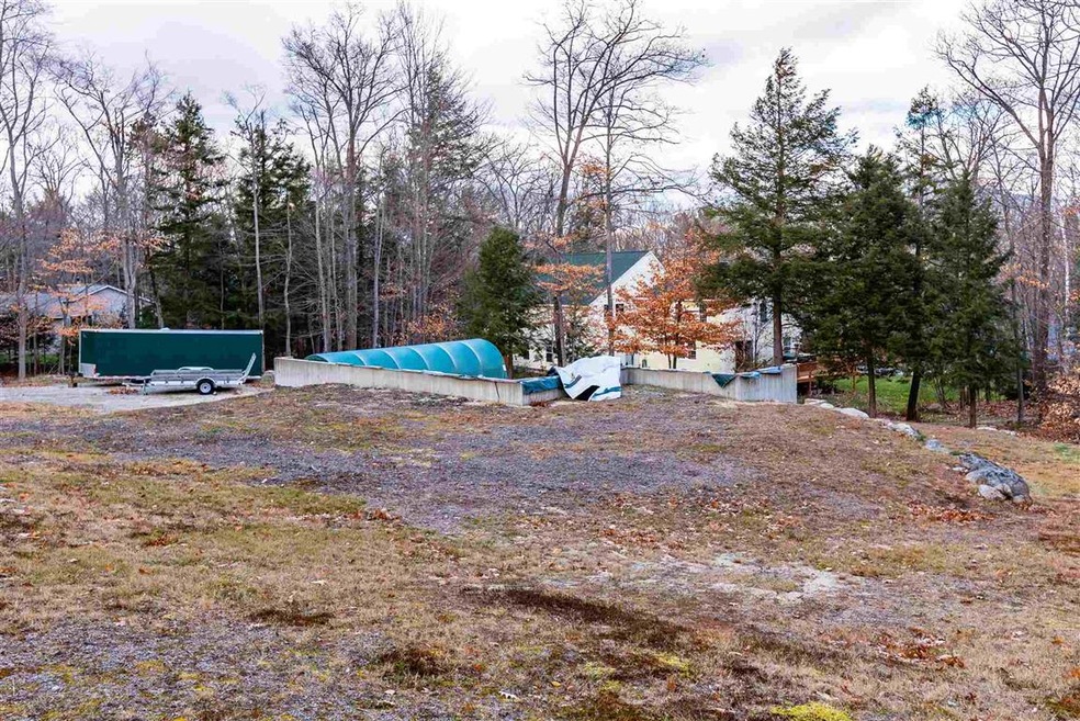 111 Merrill Dr, Conway, NH 03860 - photo 1