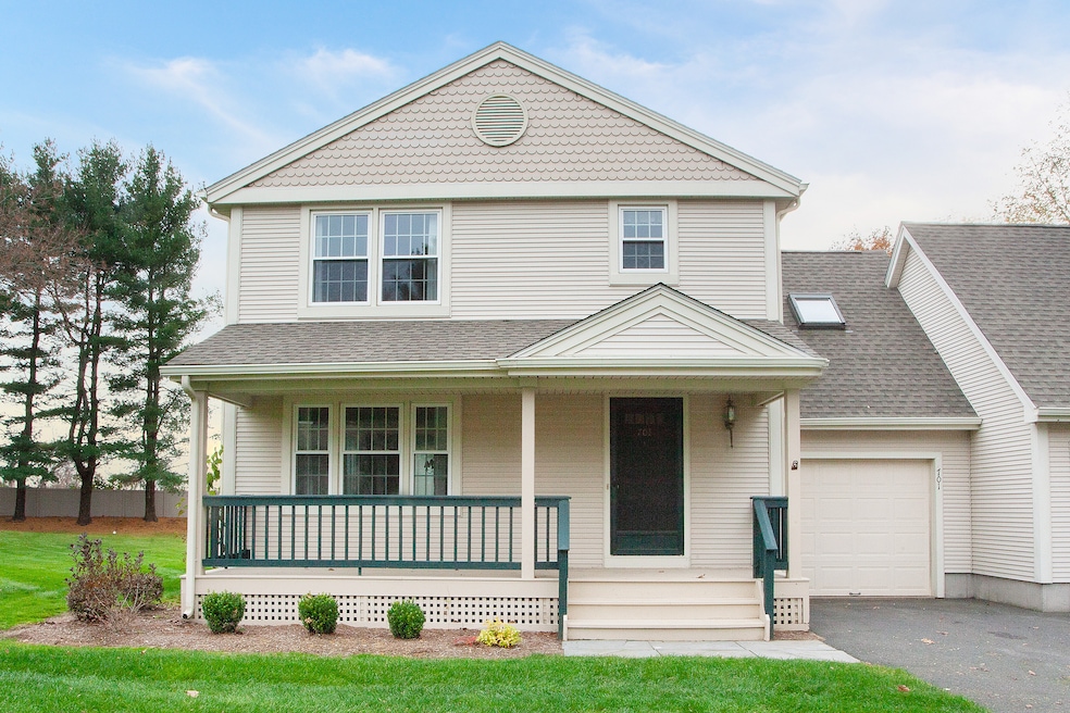 701 Meadowview Dr, East Windsor, CT 06088 - photo 1