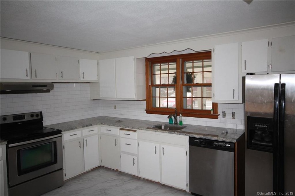 2 Park Ave, Windsor, CT 06095 - photo 1