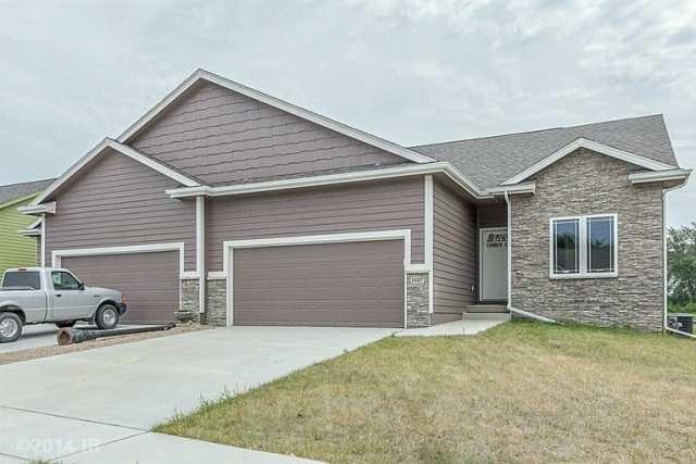 1407 S 13th St, Adel, IA 50003 - photo 1