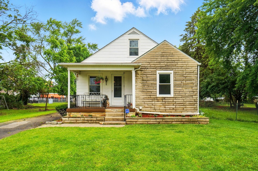 2506 Chester Rd