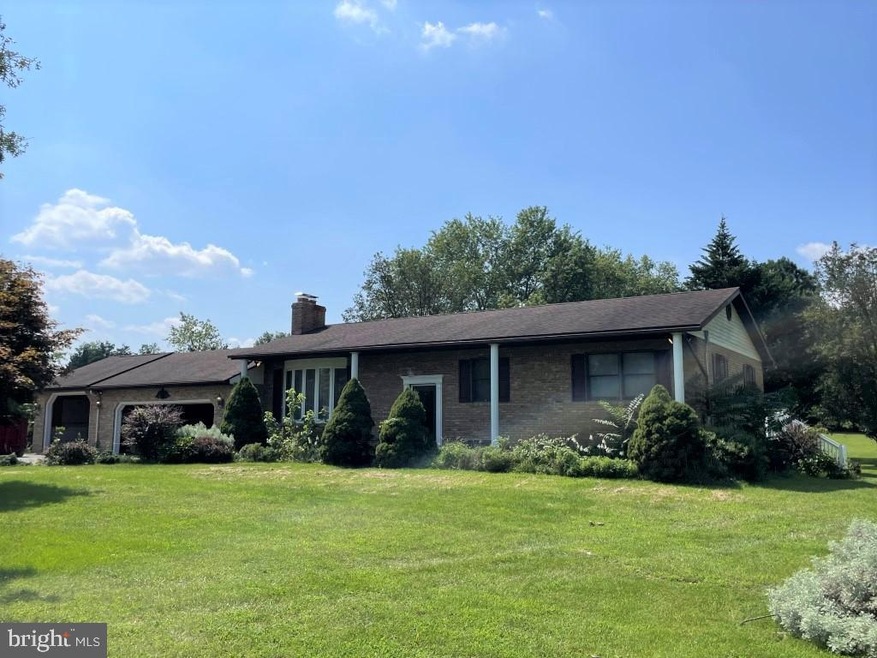 7622 Neck Rd, Williamsport, MD 21795 - photo 1