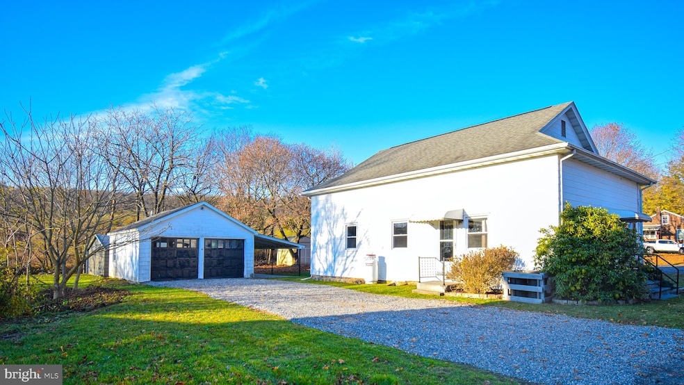 23 Reynolds Rd, Tamaqua, PA 18252 - photo 1