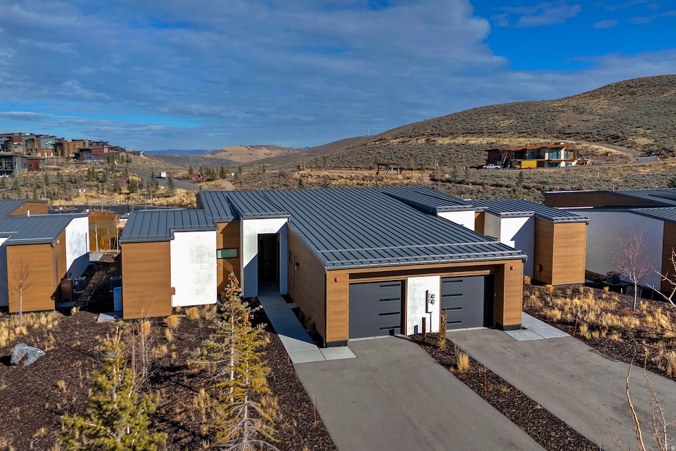 6256 Double Deer Loop unit 4, Park City, UT 84098 - photo 1