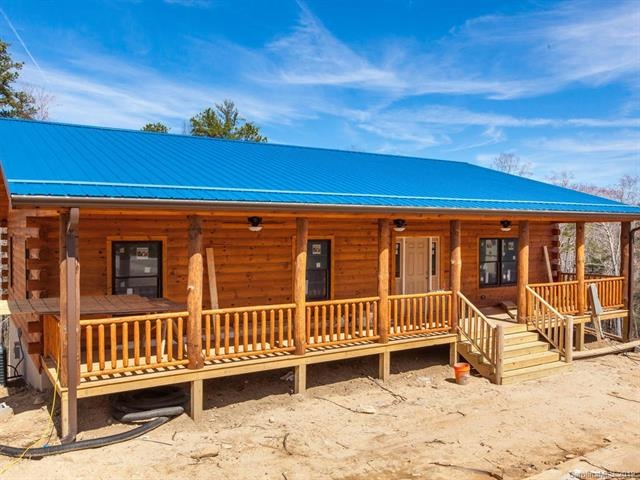 271 Dreamworks Ct, Hendersonville, NC 28792 - photo 1