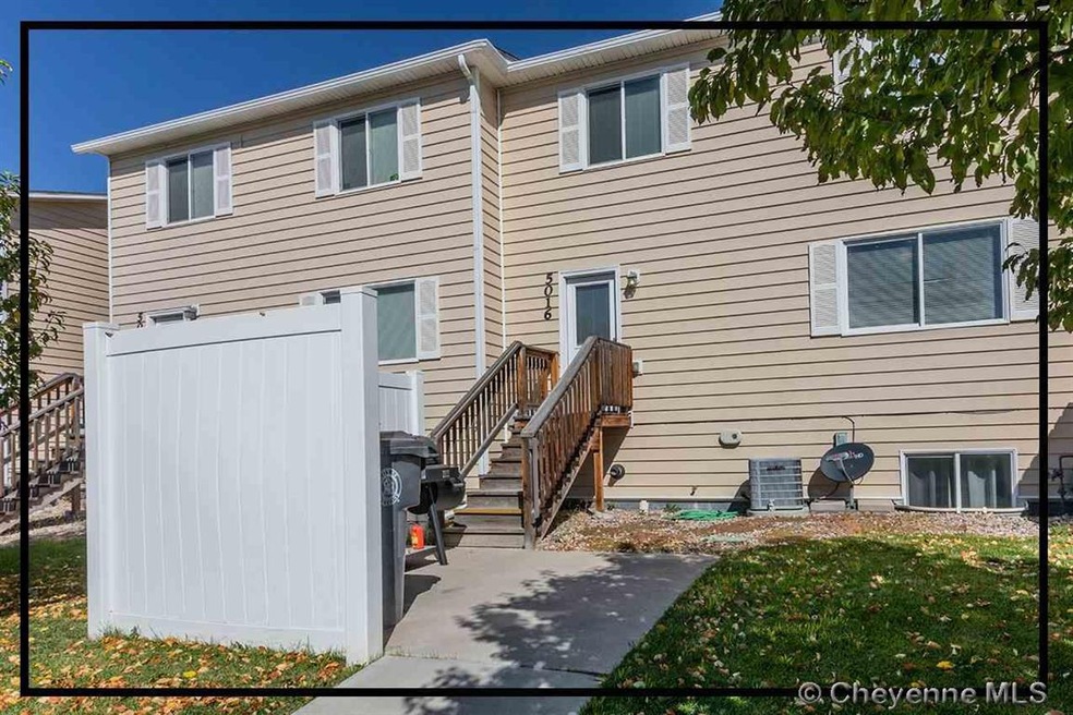 5016 Rock Springs St, Cheyenne, WY 82001 - photo 1