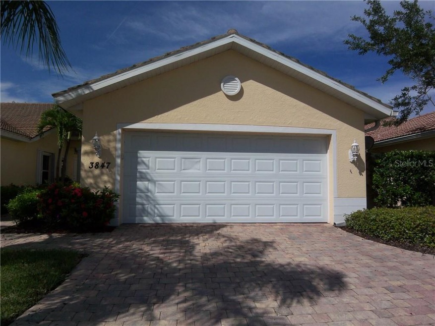 2 CAR ATTACHED GARAGE