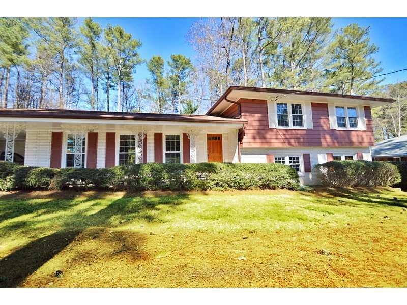 2738 Whispering Pines Dr, Decatur, GA 30033 - photo 1