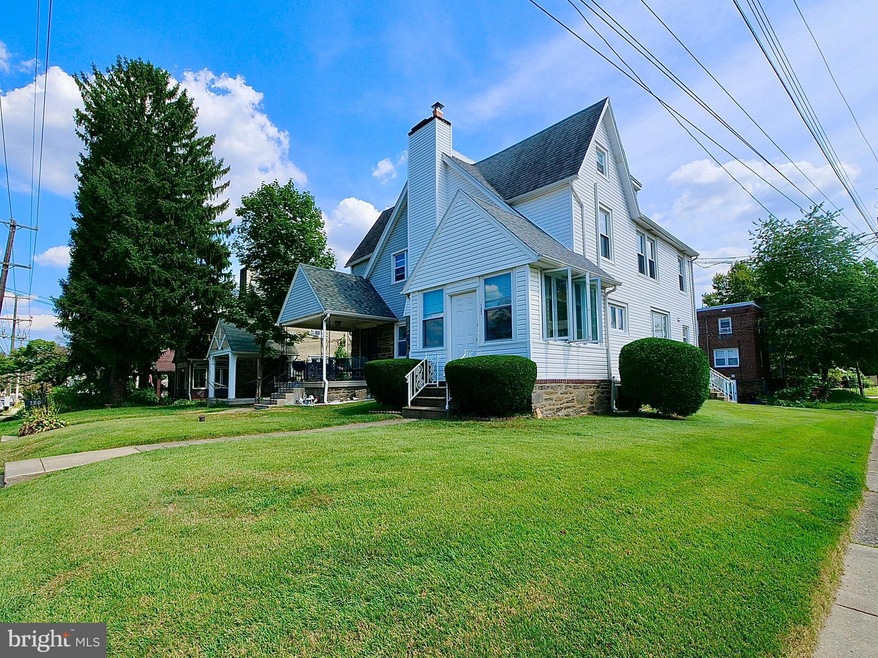 122 W Marshall Rd, Lansdowne, PA 19050 - photo 1