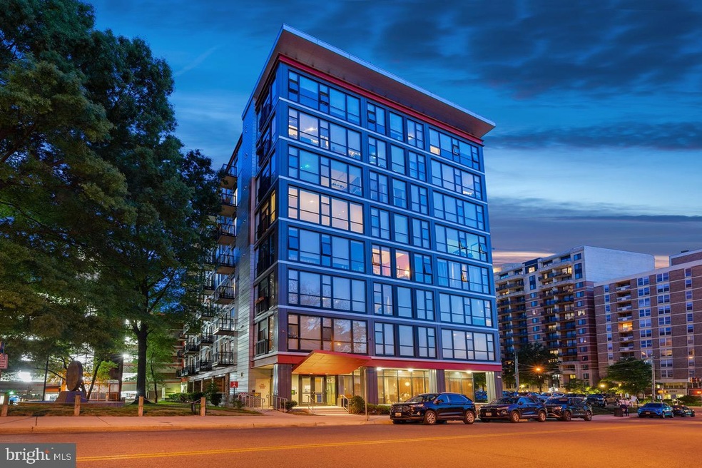 Octave 1320 unit 301, Silver Spring, MD 20910 - photo 1