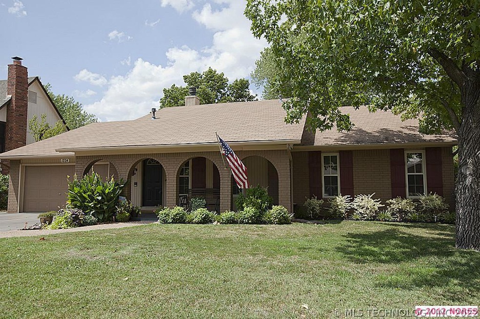 3 Bedroom 2 Bath Home in Vandever Acres IV