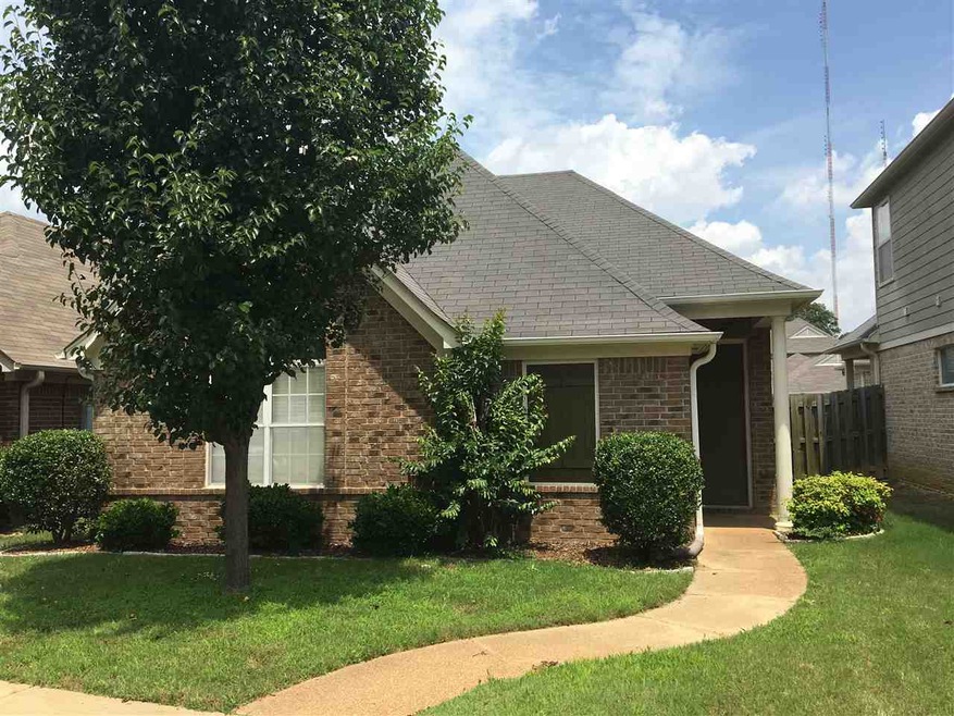 7176 Chena Bay Ln, Cordova, TN 38018 - photo 1