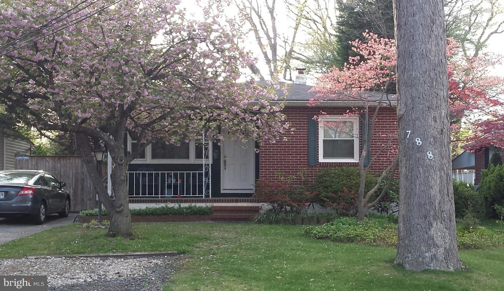 788 George Ave, Essex, MD 21221 - photo 1