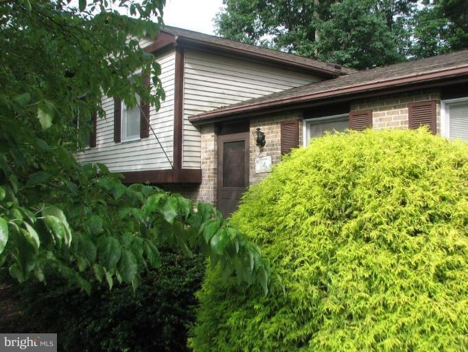 8966 Westchester Dr, Manassas, VA 20112 - photo 1