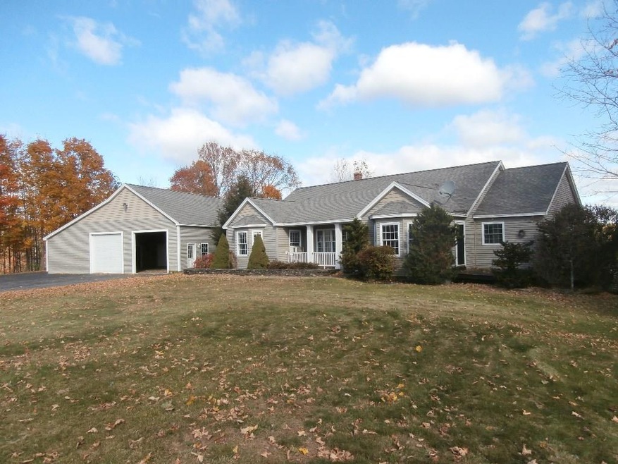 Front of home, garage is not connected