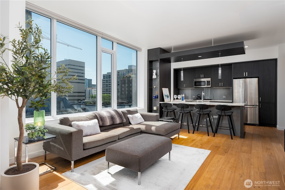 For Sale $625,000 • Co-Listing Agent