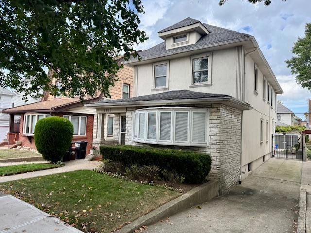 For Sale $1,350,000 • Co-Listing Agent