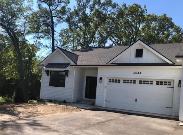 3044 West Bluffs Dr.