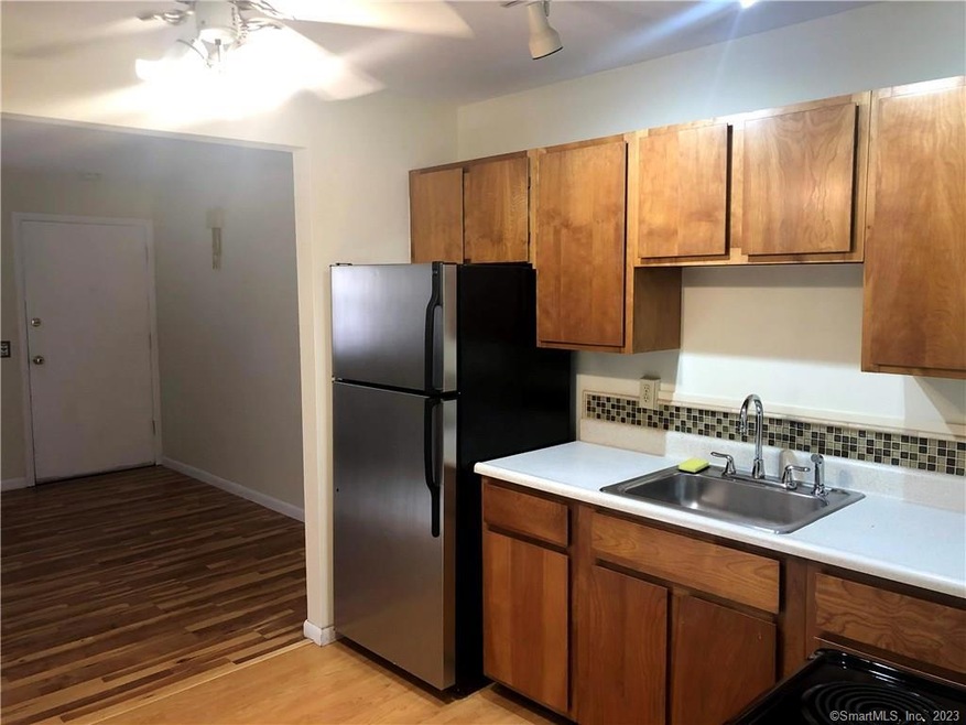 100 Pumpkin Hill Rd unit 30, New Milford, CT 06776 - photo 1