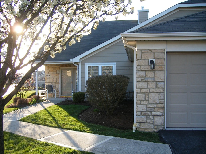 1237 Allington Ln.