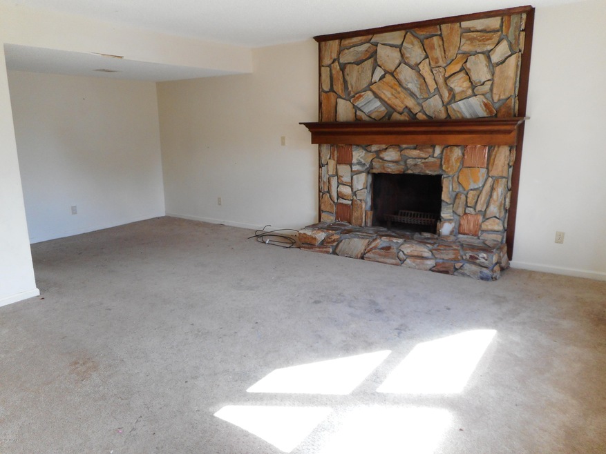 312 Myrtlewood Cir, Jacksonville, NC 28546 - photo 1