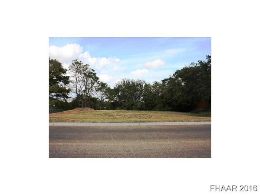 1807 E Robertson Ave, Copperas Cove, TX 76522 - photo 1