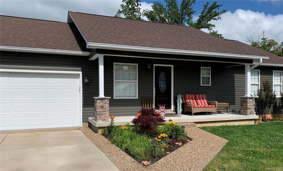231 Murfield Dr, Poplar Bluff, MO 63901 - photo 1