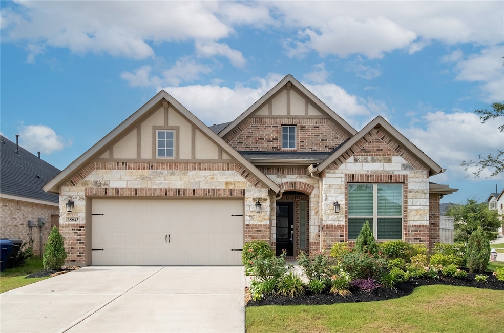 28643 Monarch Cliffs Dr, Fulshear, TX 77441 - photo 1