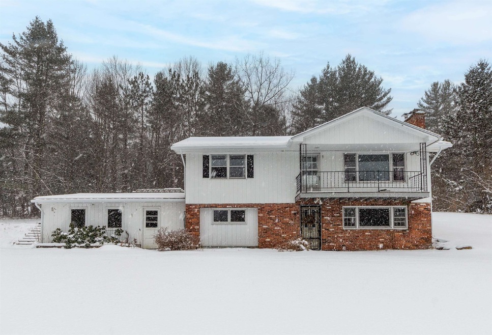 20 Lawrence Rd, Richmond, VT 05477 - photo 1