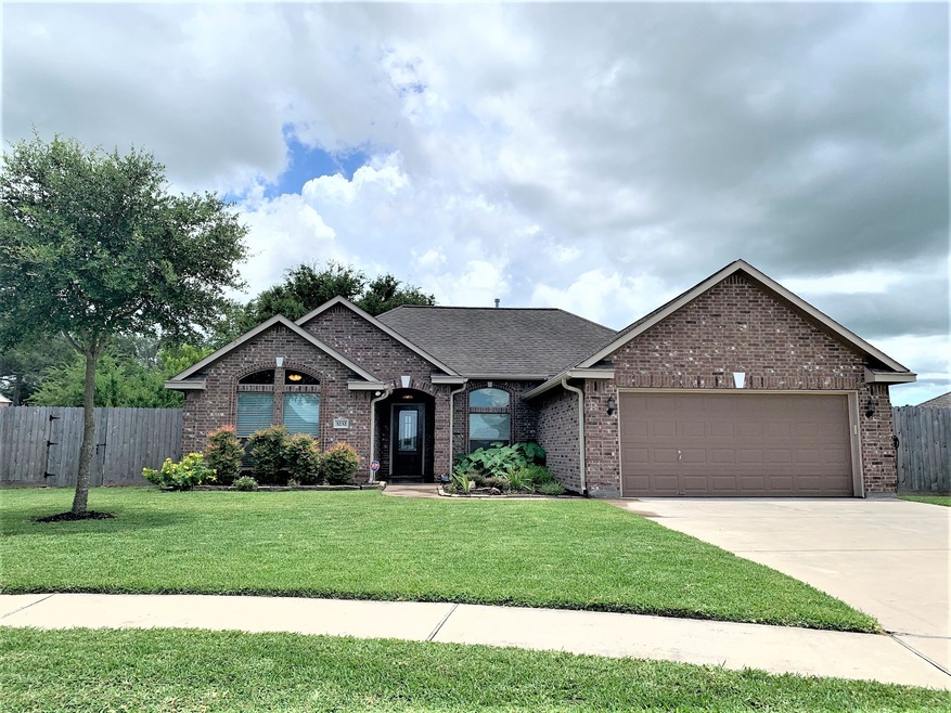 3232 El Camino St, Bay City, TX 77414 - photo 1