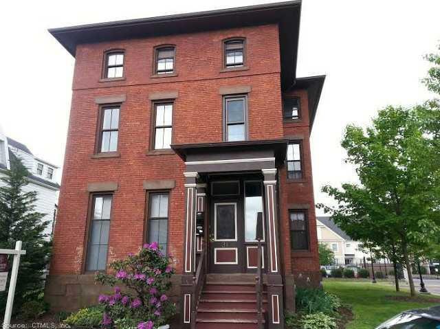 31 Alden St unit D, Hartford, CT 06114 - photo 1